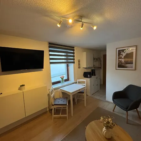 In Schlossnaehe * ריינסברג